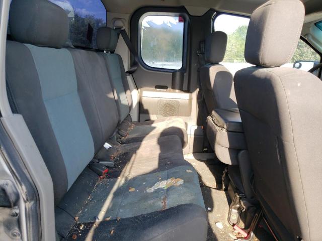 1N6AA06A84N500186 - 2004 NISSAN TITAN XE SILVER photo 10