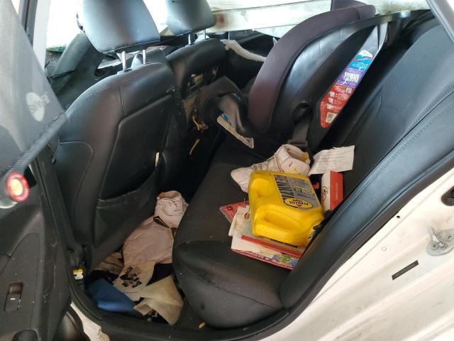 5NPEC4AC5EH876828 - 2014 HYUNDAI SONATA SE WHITE photo 10