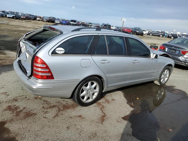 WDBRH64J32F181888 - 2002 MERCEDES-BENZ C 320 银色 照片 3