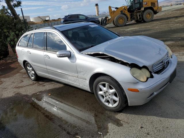 WDBRH64J32F181888 - 2002 MERCEDES-BENZ C 320 银色 照片 4