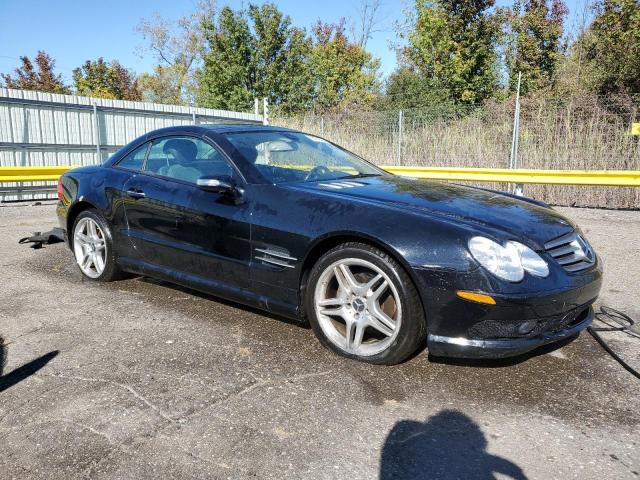 WDBSK75F06F111807 - 2006 MERCEDES-BENZ SL 500 შავი ფოტო 4