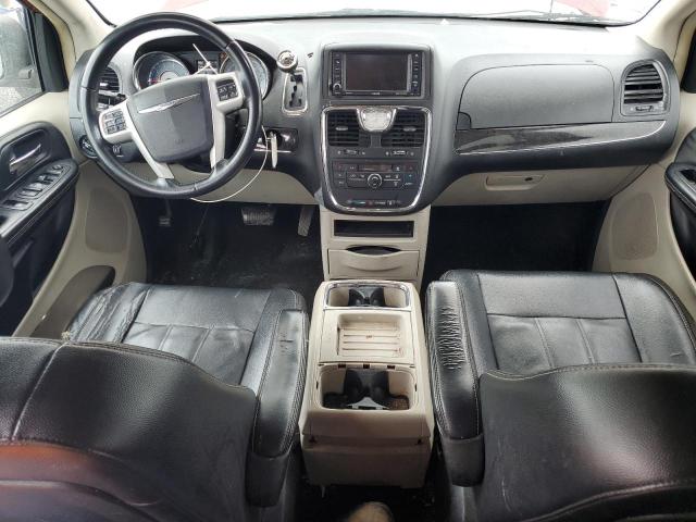 2C4RC1BG3FR654729 - 2015 CHRYSLER TOWN & COU TOURING RED photo 8