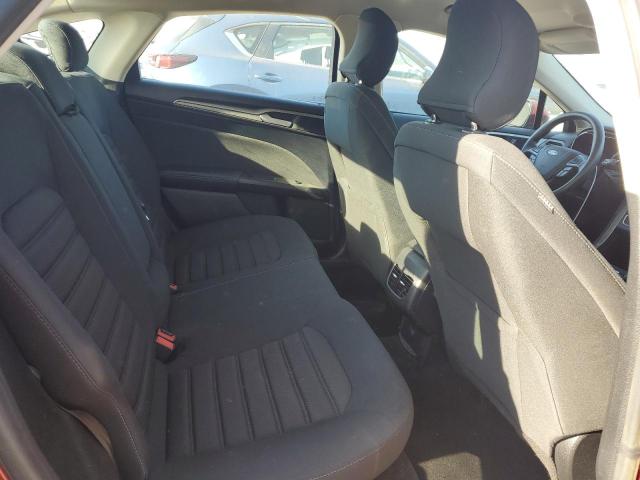 3FA6P0HD0KR193983 - 2019 FORD FUSION SE წითელი ფოტო 10