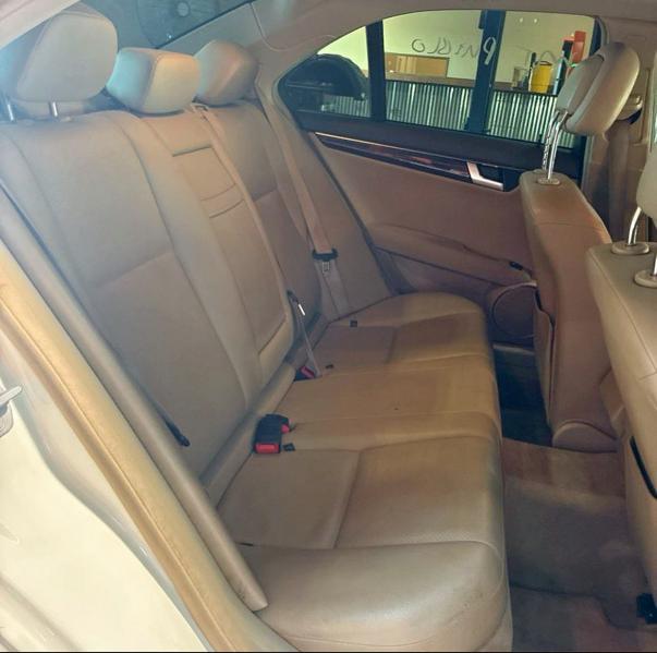 WDDGF8BB4CR228292 - 2012 MERCEDES-BENZ C 300 4MATIC WHITE photo 6