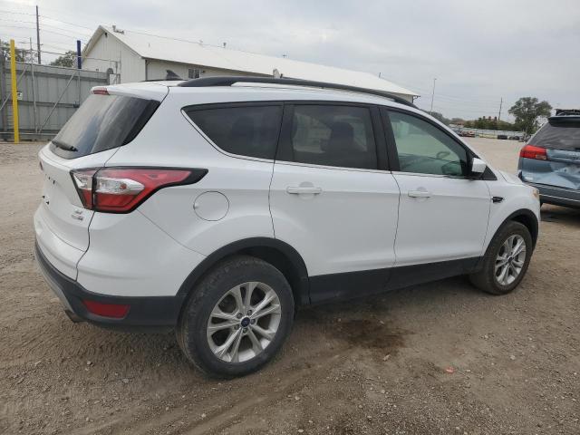 1FMCU9GD8JUA71810 - 2018 FORD ESCAPE SE Blanco foto 3