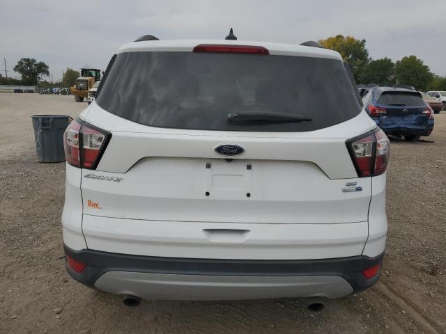 1FMCU9GD8JUA71810 - 2018 FORD ESCAPE SE Blanco foto 6
