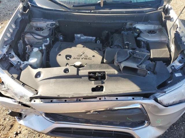 4A4AR3AW0FE038508 - 2015 MITSUBISHI OUTLANDER ES SILVER photo 12