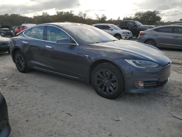 5YJSA1E25JF286498 - 2018 TESLA MODEL S Boz foto 4