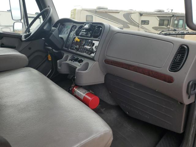 3ALACXFEXLDMC2215 - 2020 FREIGHTLINER M2 106 MEDIUM DUTY WHITE photo 5