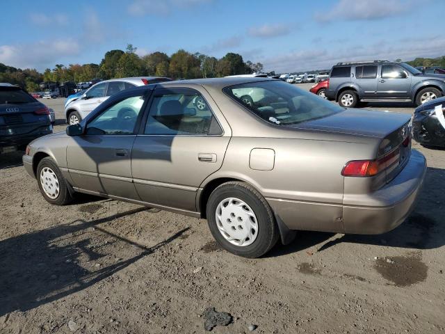 JT2BG22K8X0314061 - 1999 TOYOTA CAMRY LE TAN photo 2