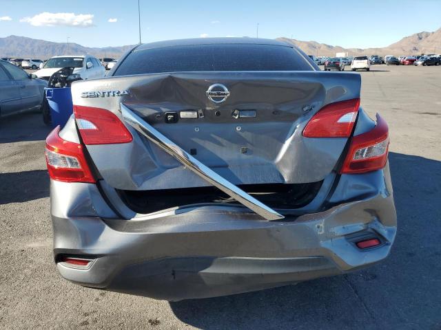 3N1AB7APXJY302523 - 2018 NISSAN SENTRA S 灰色 照片 6