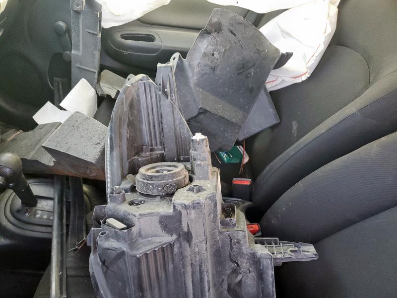 3N1CN7AP1KL817425 - 2019 NISSAN VERSA S 双色 照片 12