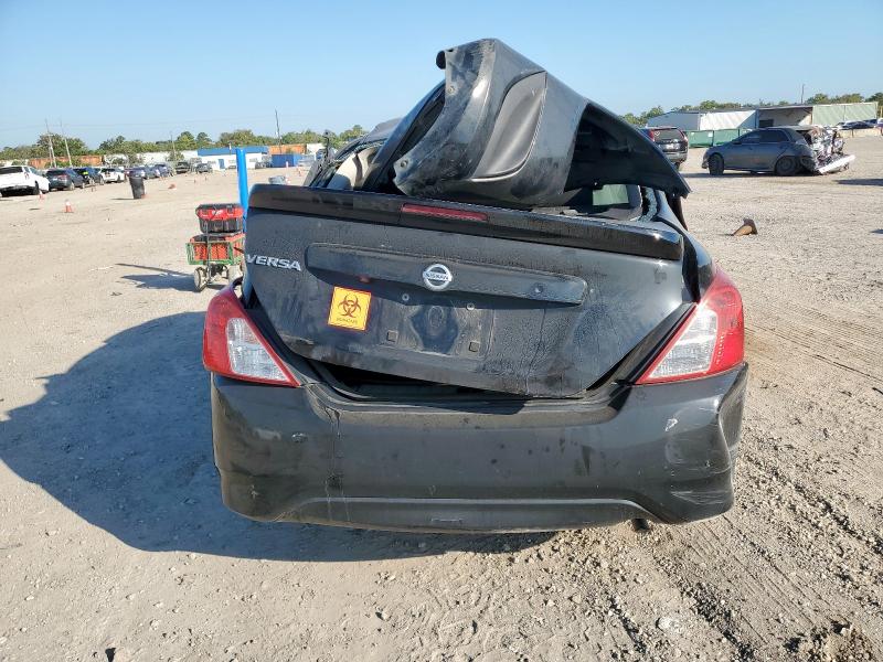 3N1CN7AP1KL817425 - 2019 NISSAN VERSA S 双色 照片 6