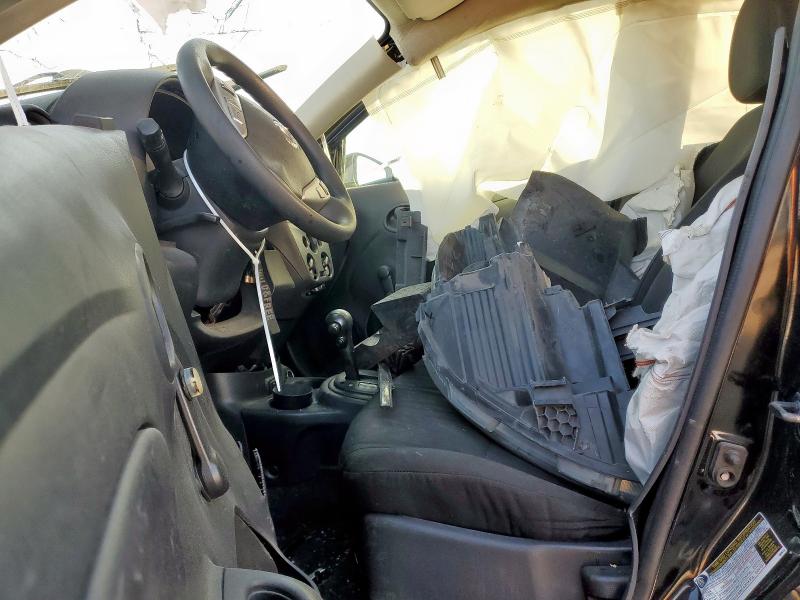 3N1CN7AP1KL817425 - 2019 NISSAN VERSA S 双色 照片 7