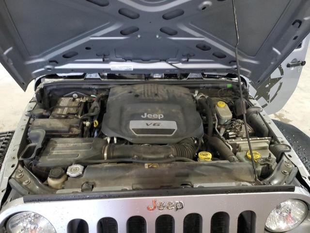 1C4BJWDGXJL878115 - 2018 JEEP WRANGLER U SPORT Күміс фото 11