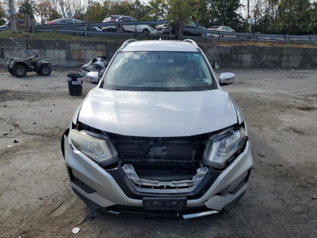 JN8AT2MVXJW329238 - 2018 NISSAN ROGUE S SILVER photo 5
