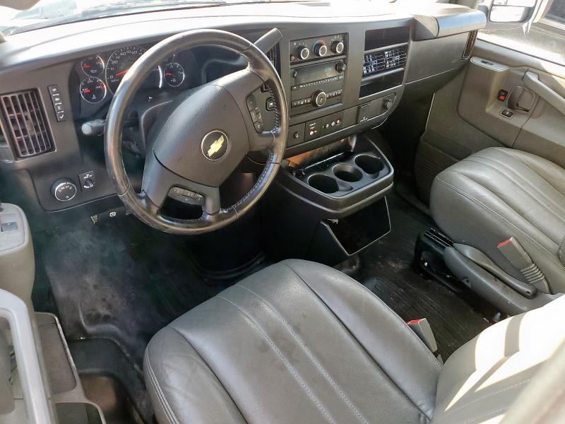 1GCWGBFPXP1220787 - 2023 CHEVROLET EXPRESS G2 WHITE photo 8