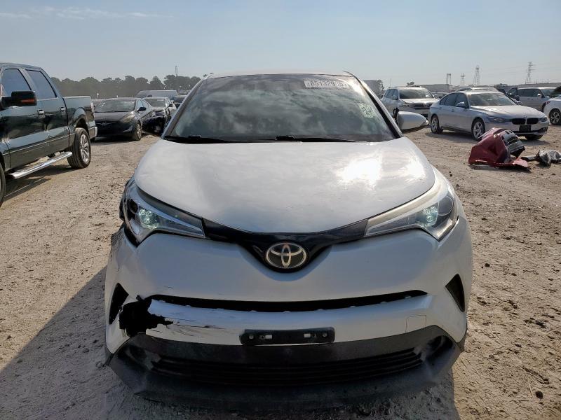 NMTKHMBX1KR098246 - 2019 TOYOTA C-HR XLE 白色 照片 5