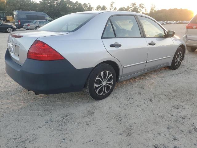 1HGCM551X6A051655 - 2006 HONDA ACCORD VALUE SILVER photo 3