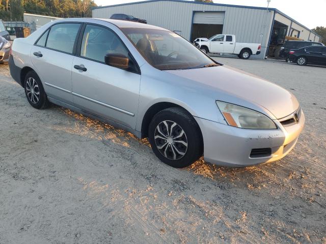 1HGCM551X6A051655 - 2006 HONDA ACCORD VALUE SILVER photo 4