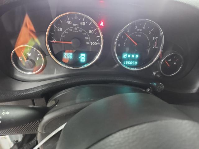 1C4BJWDG5EL113142 - 2014 JEEP WRANGLER U SPORT WHITE photo 9