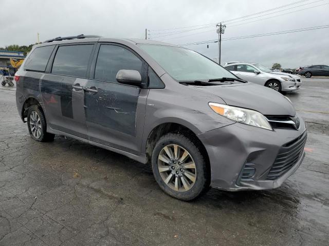 5TDJZ3DC7LS250952 - 2020 TOYOTA SIENNA LE GRAY photo 4