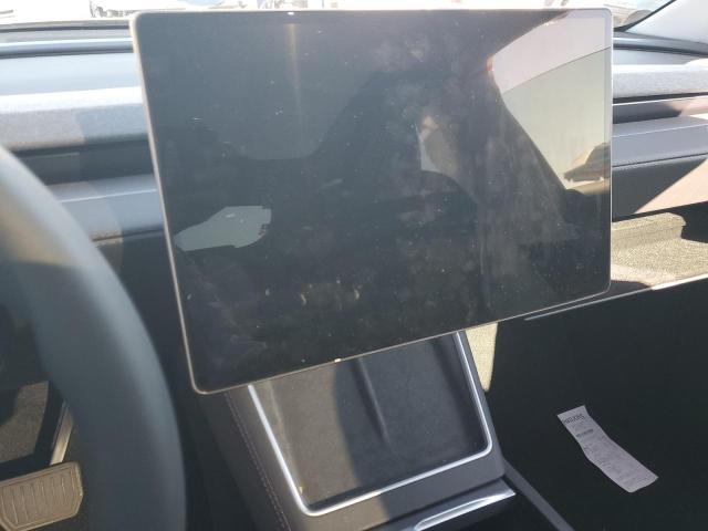 7SAYGDEE9TF373296 - 2026 TESLA MODEL Y SILVER photo 9