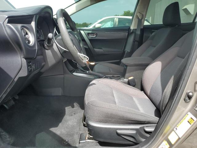 5YFBURHE3JP796669 - 2018 TOYOTA COROLLA L BROWN photo 7