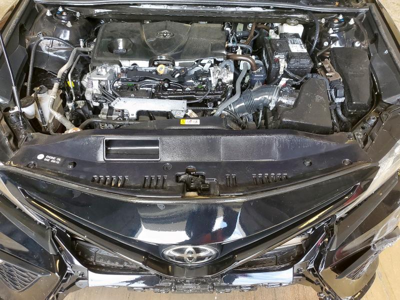 4T1G11AK9NU653388 - 2022 TOYOTA CAMRY SE 黑色 照片 11