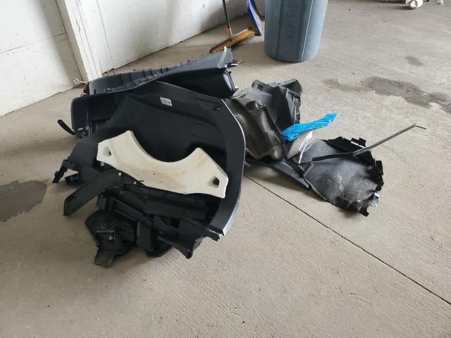 2T3H1RFV2LC057714 - 2020 TOYOTA RAV4 LE GRAY photo 13