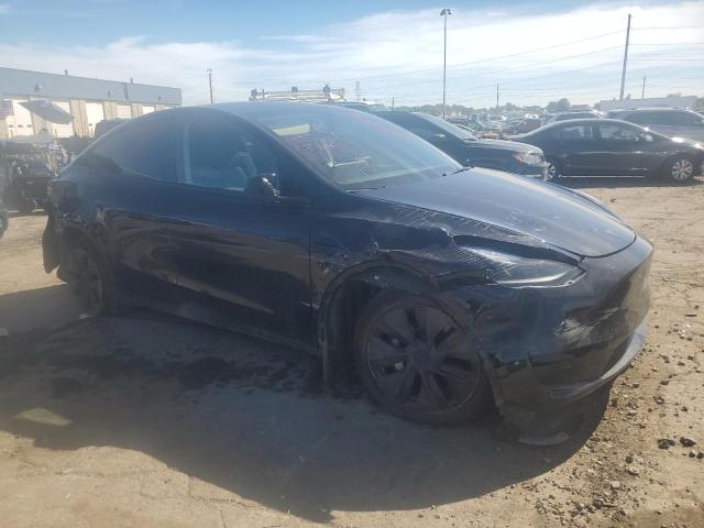 7SAYGAEE3RF106923 - 2024 TESLA MODEL Y BLACK photo 4