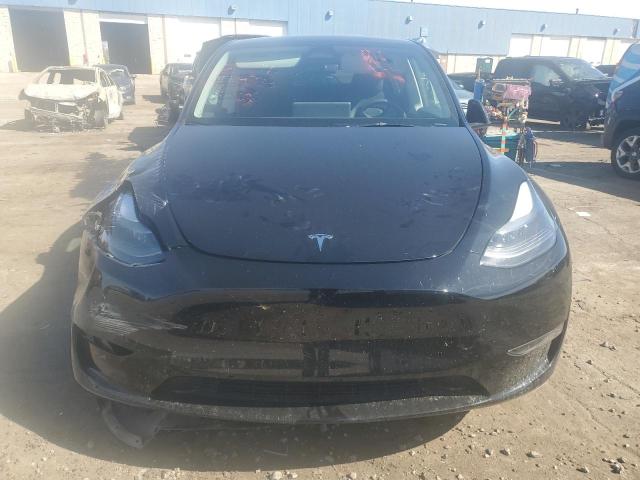7SAYGAEE3RF106923 - 2024 TESLA MODEL Y BLACK photo 5
