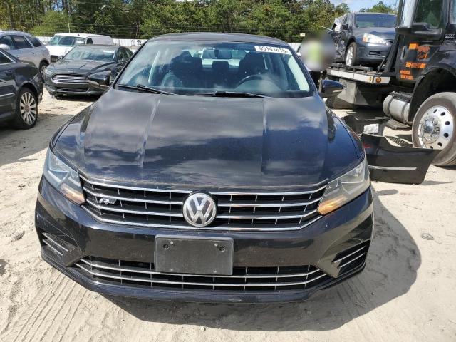 1VWDT7A3XHC048087 - 2017 VOLKSWAGEN PASSAT R-LINE Noir photo 5