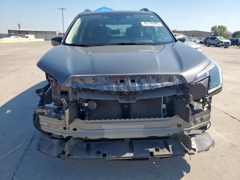 JF2SKAEC8NH417386 - 2022 SUBARU FORESTER PREMIUM GRAY photo 5