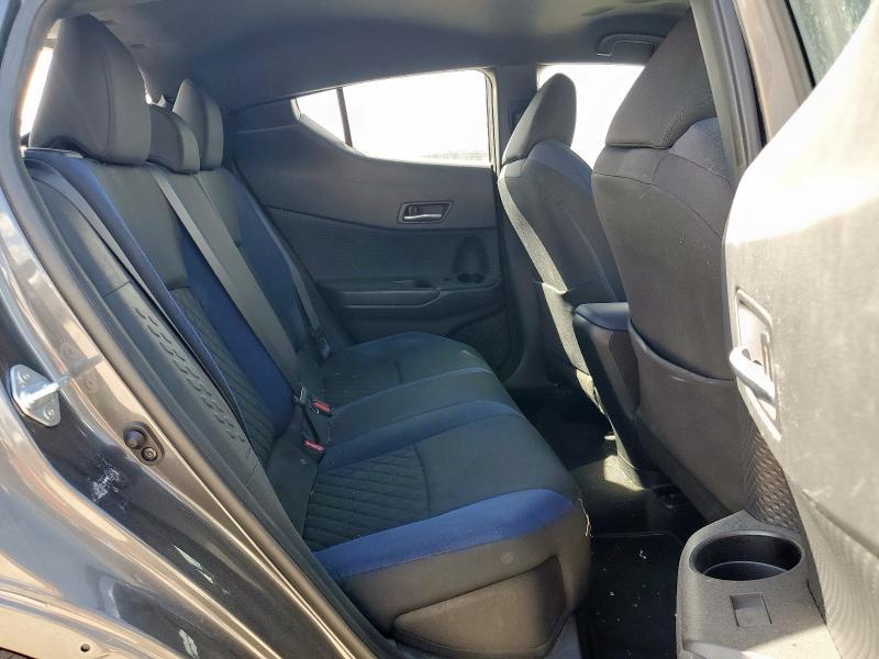 NMTKHMBX3MR138121 - 2021 TOYOTA C-HR XLE GRAY photo 11