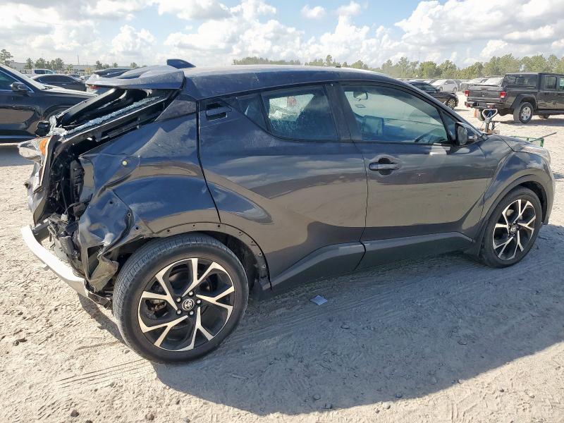 NMTKHMBX3MR138121 - 2021 TOYOTA C-HR XLE GRAY photo 3