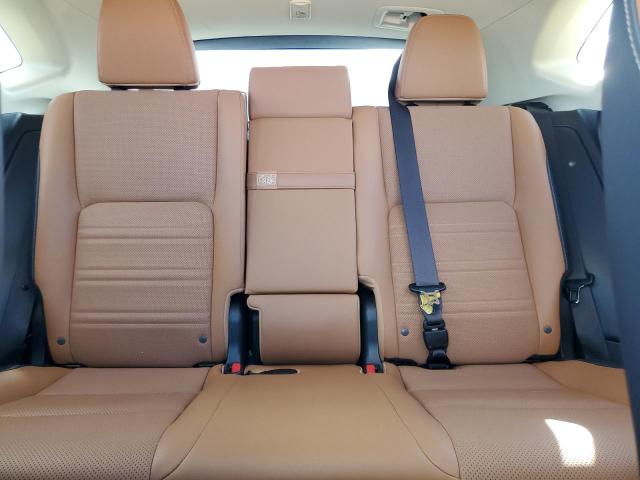 JTJBARBZ4J2170807 - 2018 LEXUS NX 300 BASE თეთრი ფოტო 10