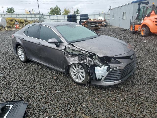 4T1C11BK5MU037859 - 2021 TOYOTA CAMRY LE GRAY photo 4