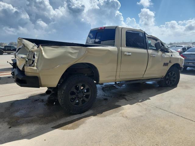 3C6UR5DLXJG221165 - 2018 RAM 2500 SLT CREAM photo 3