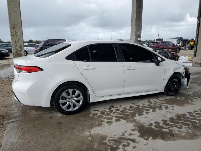 5YFEPMAEXNP303836 - 2022 TOYOTA COROLLA LE 白色 照片 3