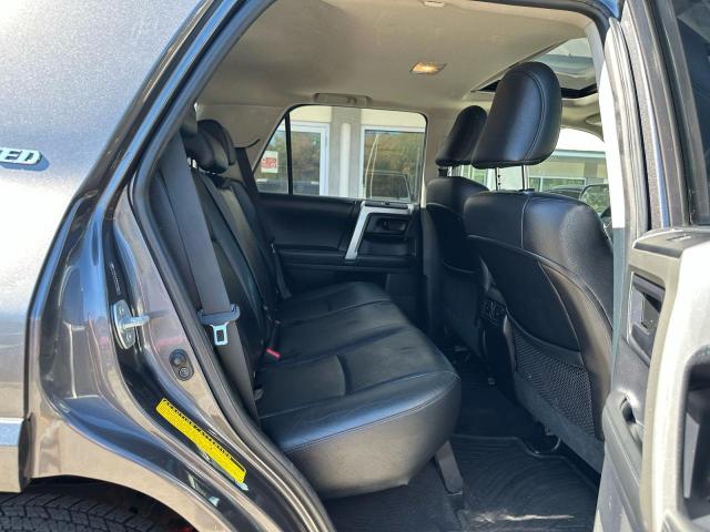 JTEBU5JR8A5025591 - 2010 TOYOTA 4RUNNER SR5 GRAY photo 6