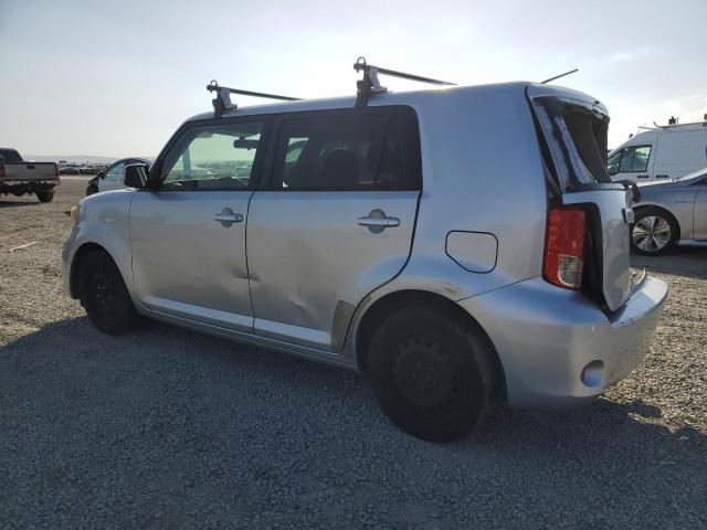 JTLZE4FE2C1143148 - 2012 TOYOTA SCION XB SILVER photo 2