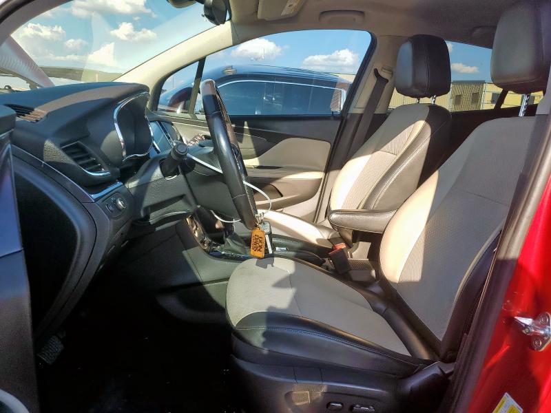 KL4CJASB0JB633581 - 2018 BUICK ENCORE PREFERRED Բորդո լուսանկար 7
