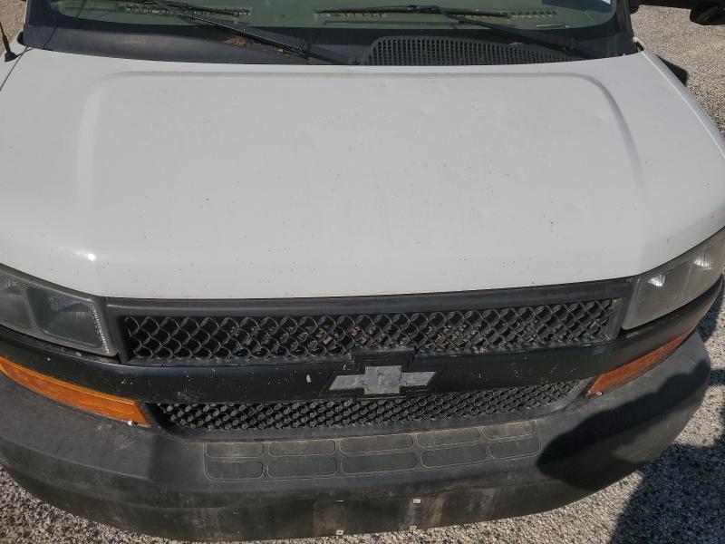 1GB3GSCG2K1271446 - 2019 CHEVROLET EXPRESS WHITE photo 12