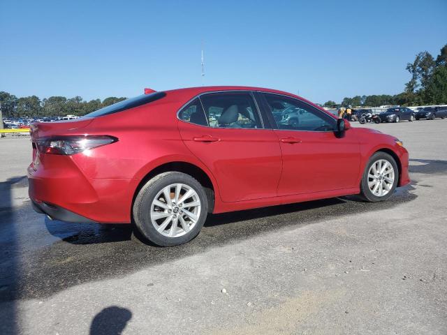 4T1C11AK5PU115918 - 2023 TOYOTA CAMRY LE RED photo 3