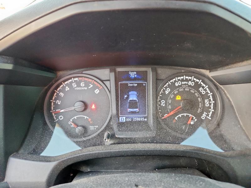 5TFAX5GN3KX137037 - 2019 TOYOTA TACOMA DOUBLE CAB WHITE photo 9