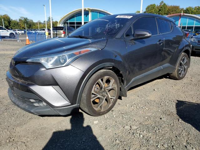 2019 TOYOTA C-HR XLE, 