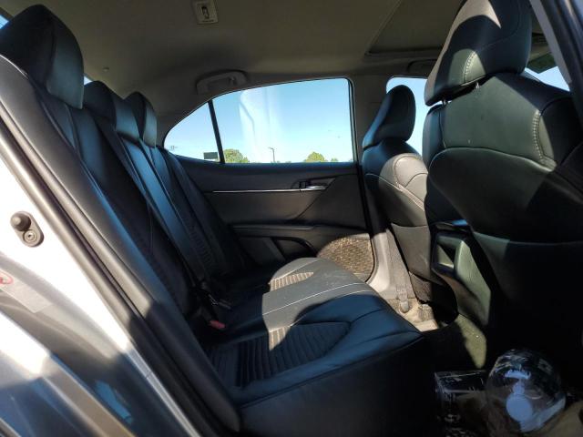 4T1B11HK8KU173533 - 2019 TOYOTA CAMRY L SILVER photo 10