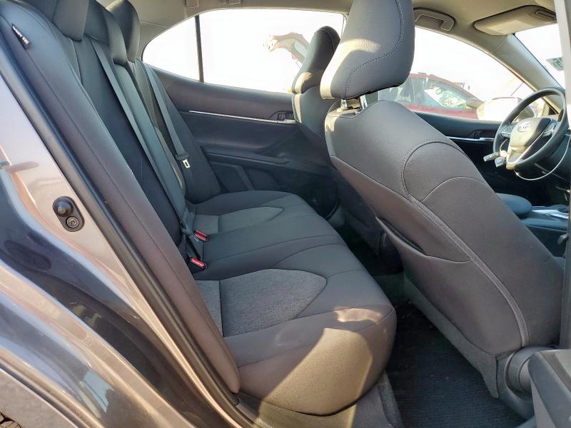 4T1R11AK1PU092891 - 2023 TOYT CAMRY LE GRAY photo 10