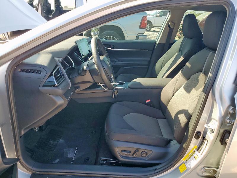 4T1R11AK1MU610980 - 2021 TOYT CAMRY LE SILVER photo 7